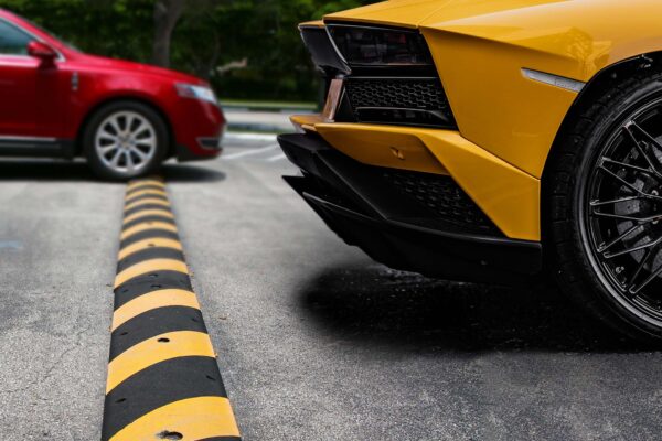 Aventador's handling at high speeds